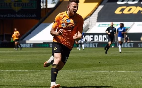 D.Jota ghi bàn thứ ba cho Wolverhampton.