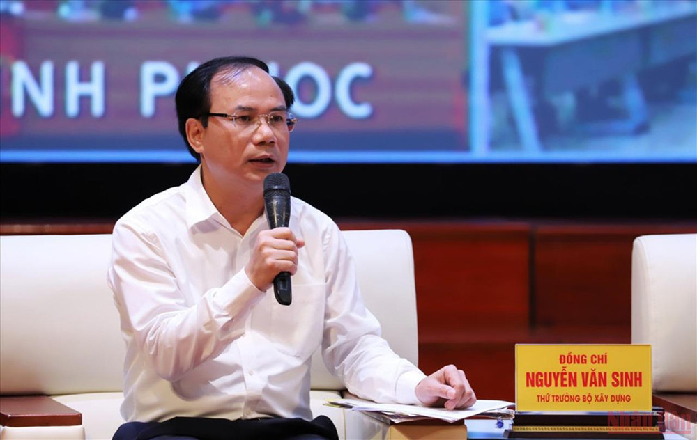 Thứ trưởng Xây dựng Nguyễn Văn Sinh giải đáp thắc mắc về vấn đề nhà ở, nhà ở xã hội dành cho công nhân. Nhà ở cho công nhân luôn là vấn đề trăn trở của Đảng, Nhà nước -0