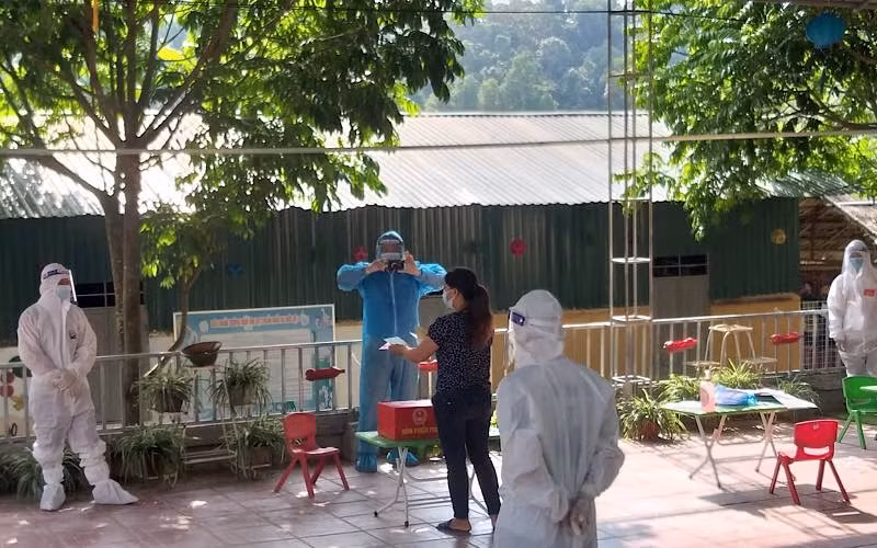 Cử tri cả nước nô nức đi bầu cử, thực hiện quyền công dân thiêng liêng -0