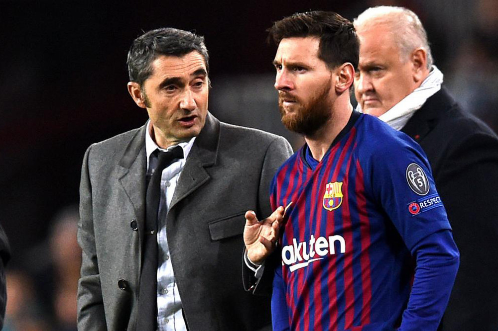 Sa thải HLV Valverde. Barca 2020: Chạm đáy khủng hoảng, Messi “lung lay” -0