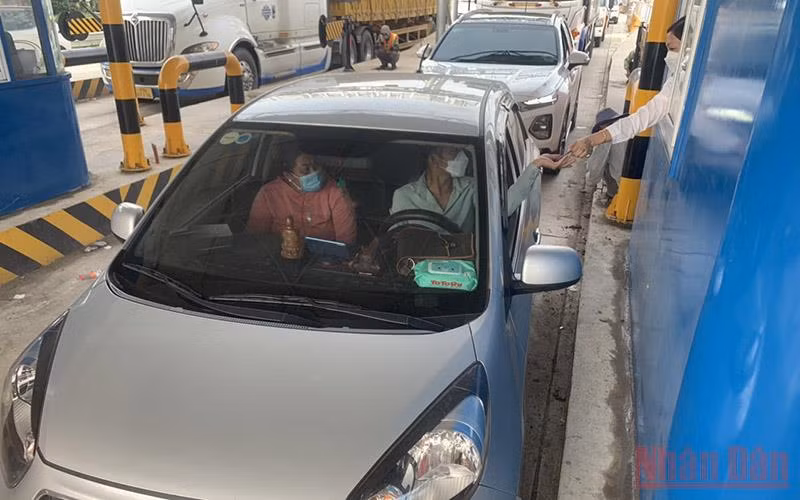 Thu phí thử nghiệm (không thu tiền) tại cao tốc Trung Lương-Mỹ Thuận.