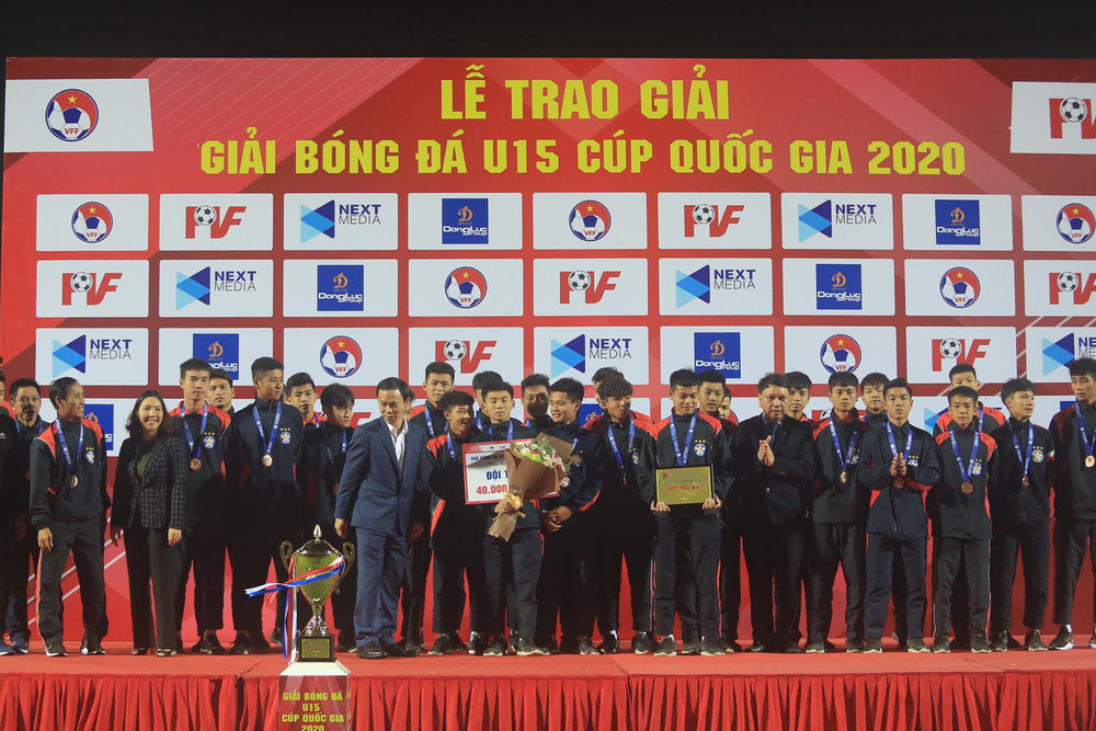 Đội thứ Ba: U15 SHB Đà Nẵng. PVF vô địch VCK U15 Cúp Quốc gia 2020 -0