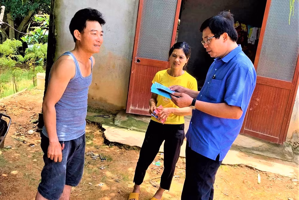 Nhiều sai sót trong việc chi trả tiền hỗ trợ Covid-19 ở xã Cư Elang -0