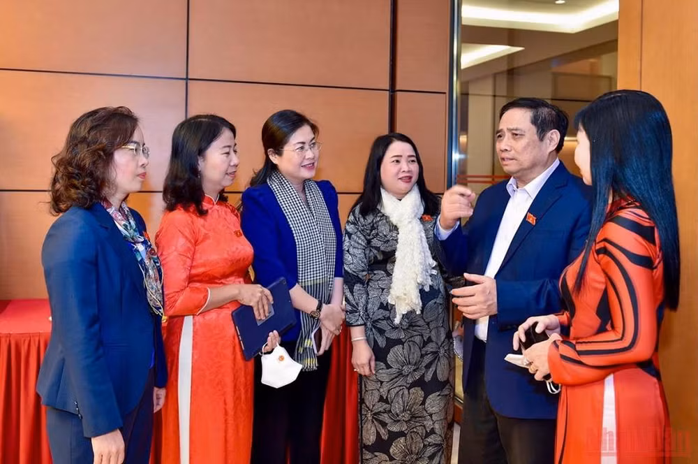 Không khí sôi nổi, dân chủ, thẳng thắn tại phiên chất vấn và trả lời chất vấn của Quốc hội -0