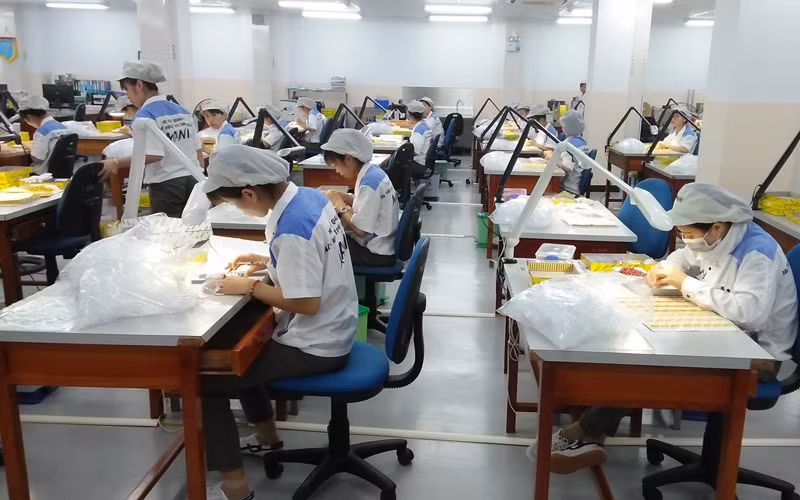 Nhiều công nhân trong KCN Điềm Thụy đã ở lại nhà máy trong 2 tháng liên tục.