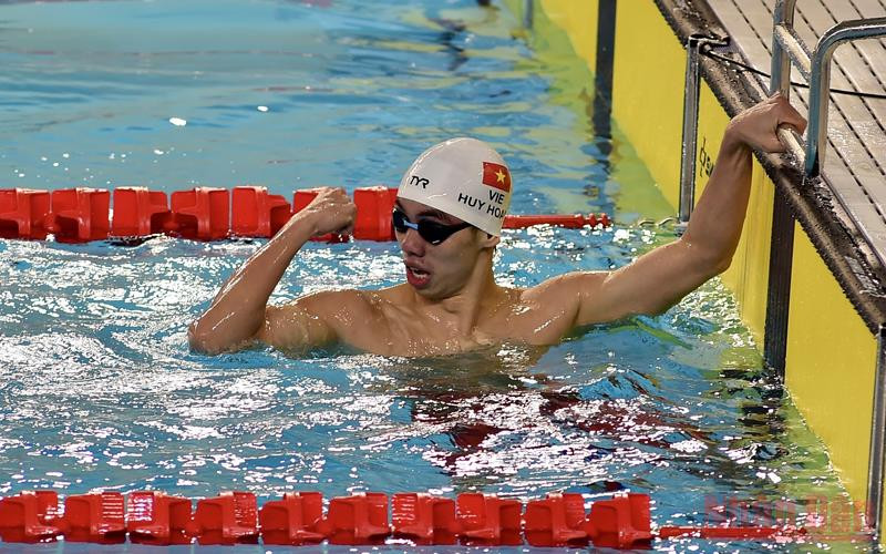 Nguyễn Huy Hoàng đã lập kỷ lục mới của SEA Games (Ảnh: TRẦN HẢI)