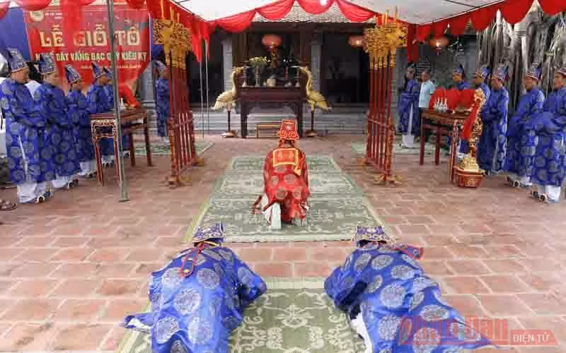 Nét riêng có ở làng nghề dát quỳ vàng Kiêu Kỵ -0