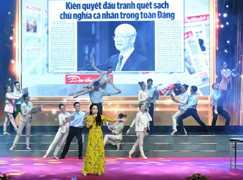 Lễ trao giải Báo chí Quốc gia lần XV - năm 2020 ảnh 13 Lễ trao giải Báo chí Quốc gia lần XV - năm 2020 -0