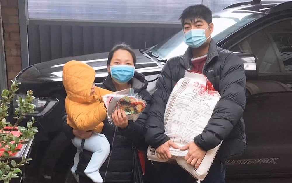 Người Việt tại Australia chung tay giúp nhau mùa dịch Covid 19 -0