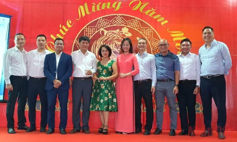 Các đại biểu hân hoan chào đón Xuân mới 2022. Tổng kết công tác cộng đồng người gốc Việt các tỉnh tây nam Campuchia -0