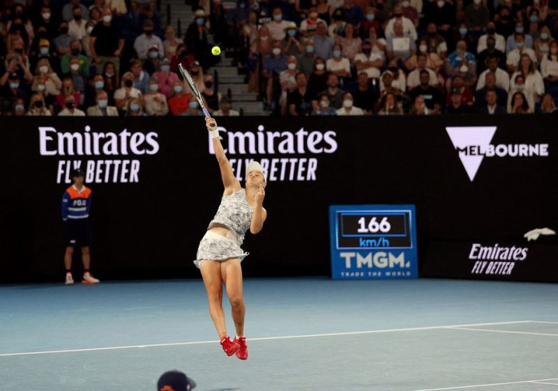 Barty khởi đầu với chiến thắng ở set 1. (Ảnh: REUTERS) Thắng kịch tính, Barty giành chức vô địch Australian Open 2022 -0