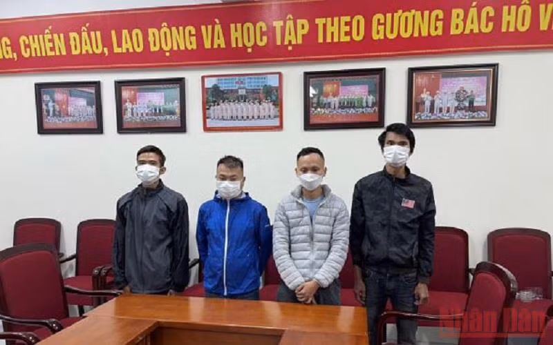 Các đối tượng trong đường dây đánh bạc hơn 600 tỷ đồng bị bắt. 