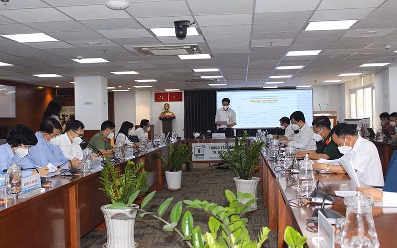 Toàn cảnh buổi họp báo.