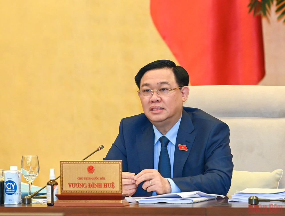 Chủ tịch Quốc hội Vương Đình Huệ phát biểu ý kiến tại phiên họp. Chuẩn bị kỹ lưỡng trước khi trình quốc hội chủ trương đầu tư 2 dự án vành đai quy mô lớn -0