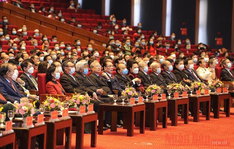 Các đại biểu tham dự đại hội. (Ảnh: THỦY NGUYÊN)