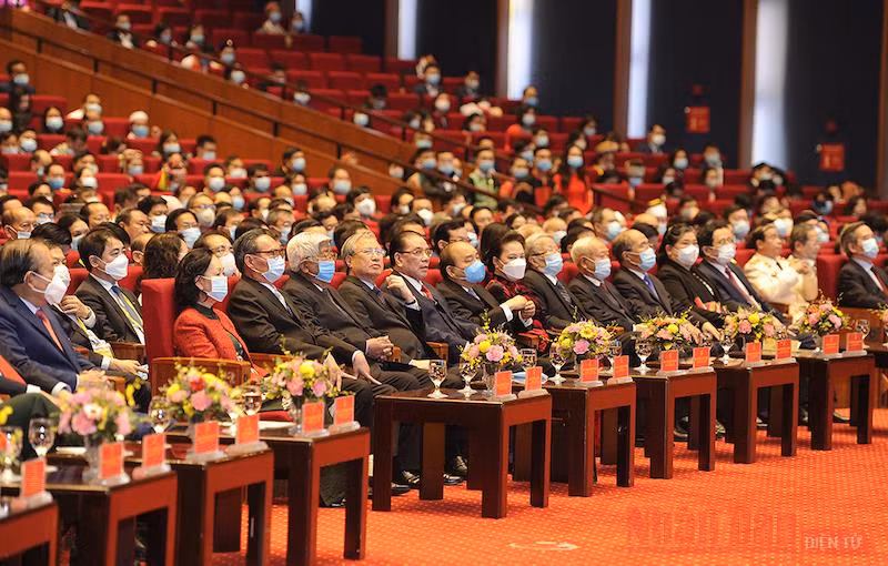 Các đại biểu tham dự đại hội. (Ảnh: THỦY NGUYÊN)