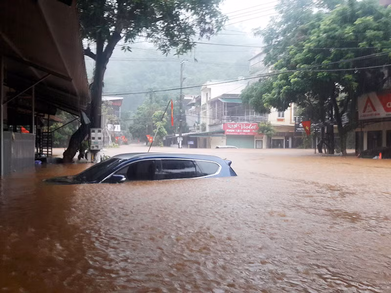 Hà Giang thiệt hại lớn do mưa to và sạt lở đất -0