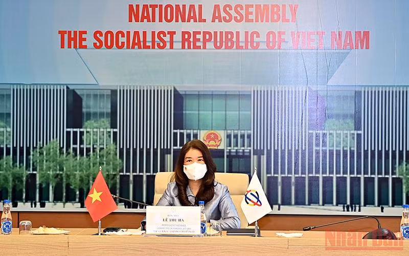 Bà Lê Thu Hà, Ủy viên Thường trực Ủy ban Đối ngoại Quốc hội tham dự Phiên họp Nữ nghị sĩ APPF-29. (Ảnh: Duy Linh)