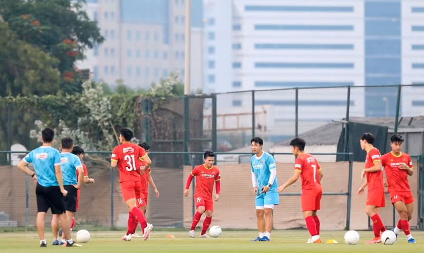 Đội tuyển Việt Nam luyện tập sẵn sàng cho trận gặp UAE -0