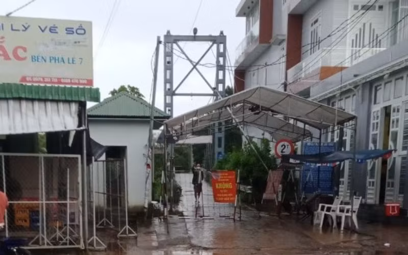 Chốt kiểm soát dịch ở xã Thanh Sơn, huyện Định Quán (Đồng Nai).