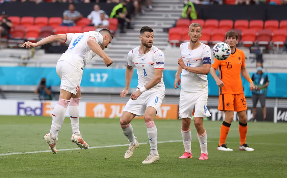 Thua cay đắng, Hà Lan chấp nhập chia tay EURO 2020 -0