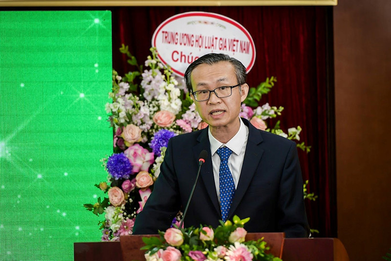 Ông Nguyễn Thành Phúc, Phó Tổng Giám đốc kiêm Giám đốc Khối nguồn vốn Công ty Tài chính VPBank SMBC (FE CREDIT) Tài chính 4.0 - Bảo đảm an toàn tài chính cho người dân -0
