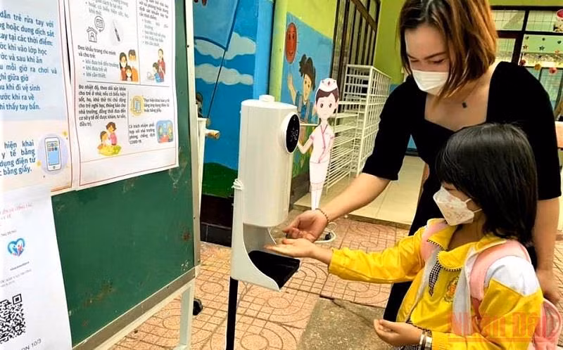 Từ ngày 21/2, thành phố Buôn Ma Thuột tạm dừng dạy học trực tiếp đối với bậc mầm non, tiểu học và lớp 6 trên địa bàn để phòng, chống dịch Covid-19.