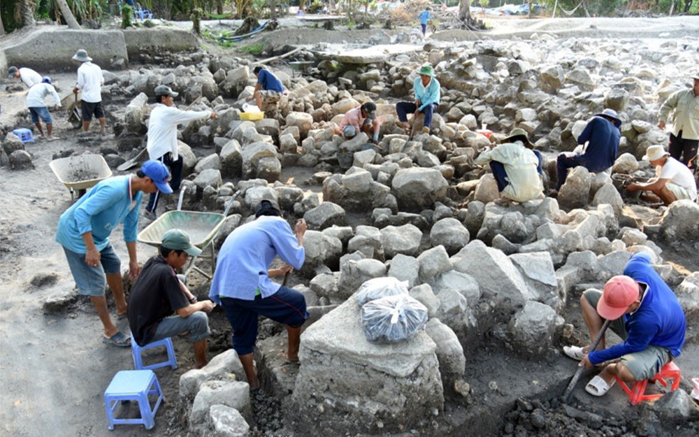 Khai quật tại di tích Gò Giống Cát. Đi tìm đô thị-cảng thị cổ trong lòng đất -0