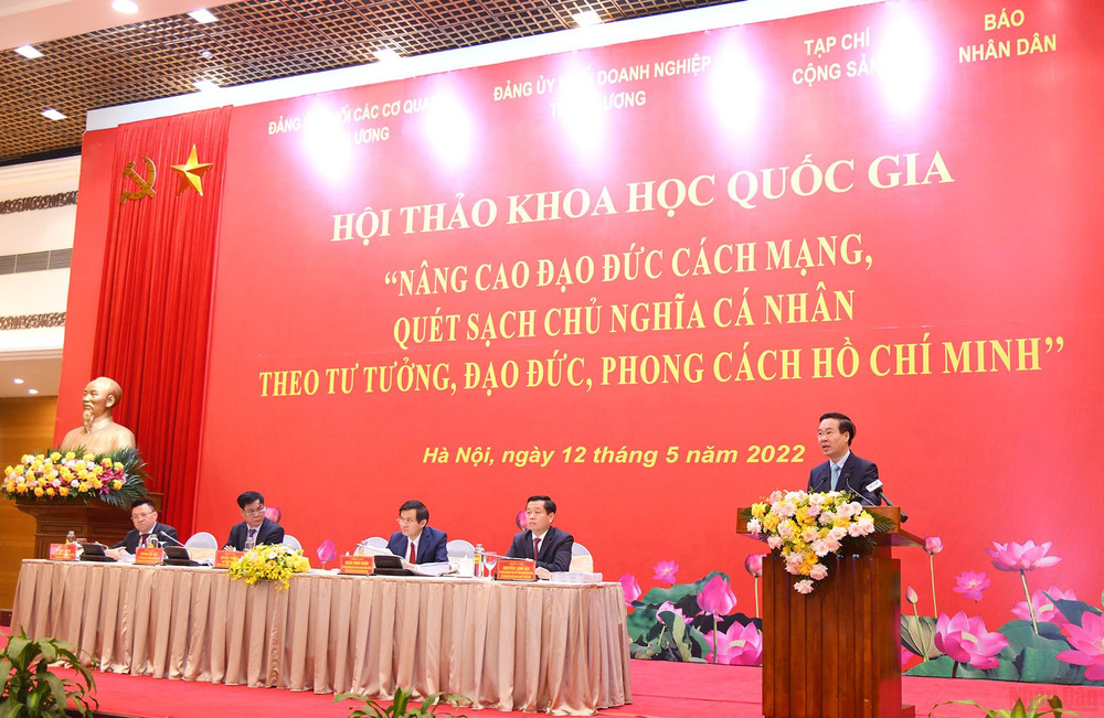 Đồng chí Võ Văn Thưởng, Ủy viên Bộ Chính trị, Thường trực Ban Bí thư phát biểu chỉ đạo tại hội thảo. 19.jpg -0