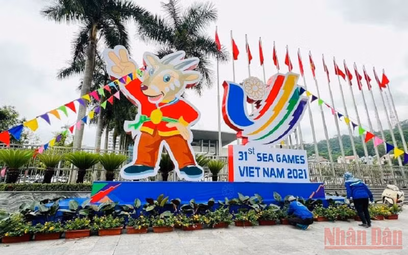 Tất cả các địa điểm thi đấu và đường phố đều được trang hoàng tạo điểm nhấn cho SEA Games 31.