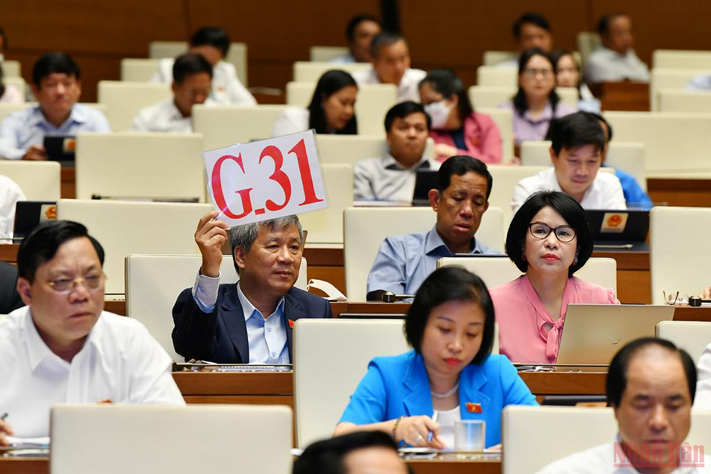 Đại biểu Nguyễn Anh Trí (đoàn thành phố Hà Nội) tranh luận tại phiên chất vấn. Tinh thần trách nhiệm cao trước Quốc hội, cử tri và nhân dân -0