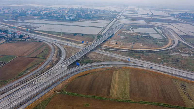 Hơn 700 km cao tốc bắc-nam sẽ triển khai thế nào? -0