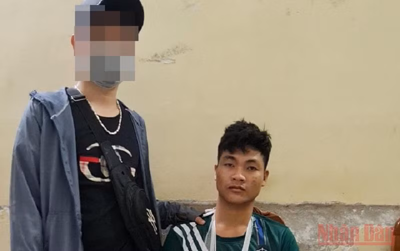 Đối tượng Lò Văn Sơn tại cơ quan công an.