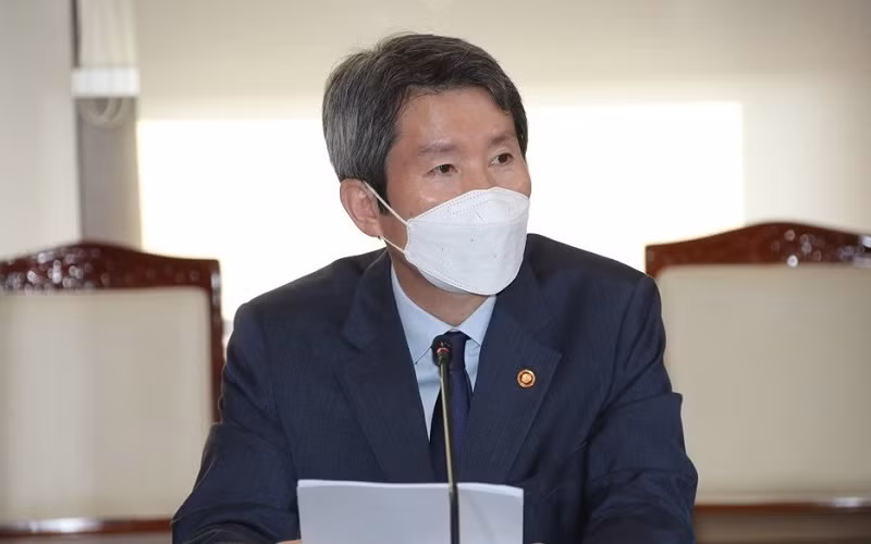 Bộ trưởng Bộ Thống nhất Hàn Quốc Lee In-young phát biểu trong một cuộc họp trực tuyến liên Triều tại Seoul, ngày 24/9/2021. (Ảnh: Yonhap)