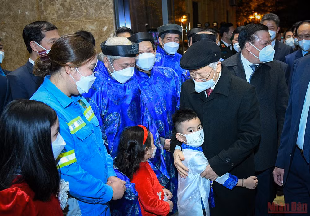 Tổng Bí thư Nguyễn Phú Trọng thăm, chúc Tết Đảng bộ, Chính quyền và nhân dân Thủ đô -0