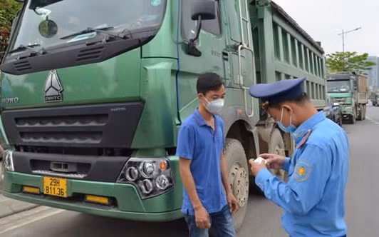 Mở tháng cao điểm kiểm tra, xử phạt xe quá tải