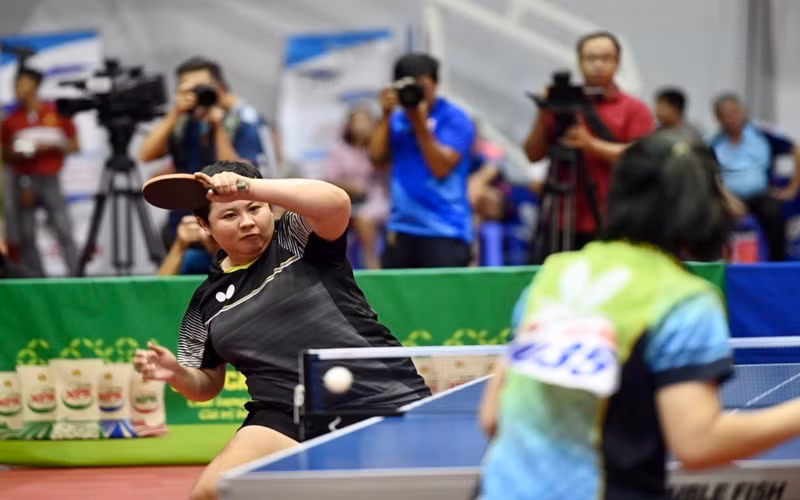 Trận chung kết đơn nữ và đơn nam hấp dẫn, kịch tính -1