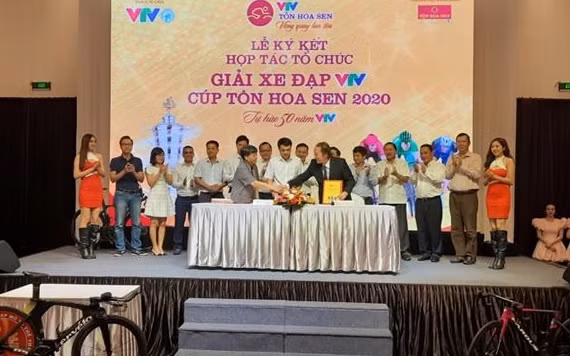Lễ ký kết hợp tác tổ chức Giải xe đạp VTV Cúp Tôn Hoa Sen 2020 - lần thứ 5.