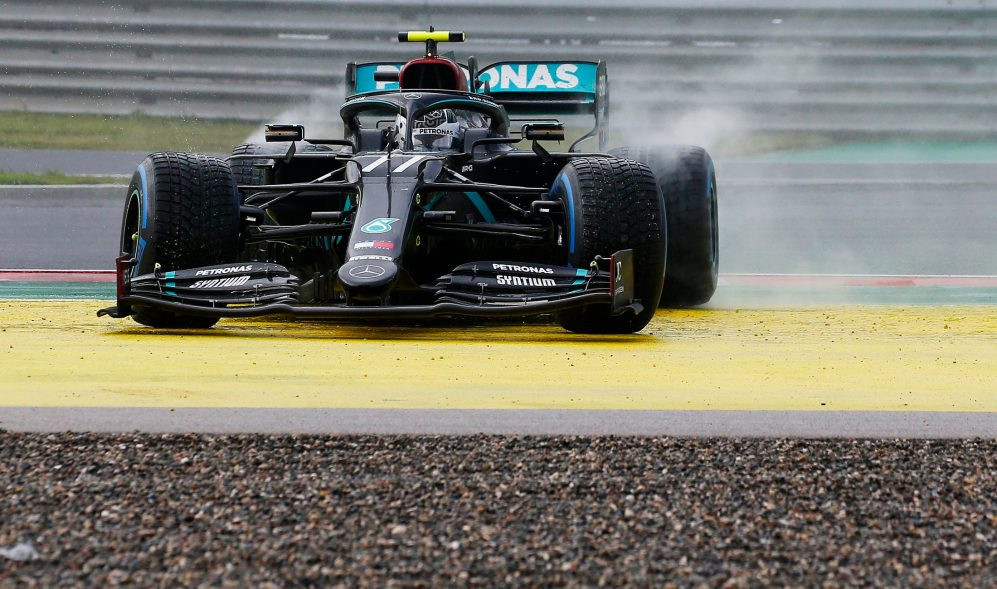 Bottas có vòng đua tồi tệ ở GP Thổ Nhĩ Kỳ. Lewis Hamilton lần thứ bảy vô địch thế giới -0