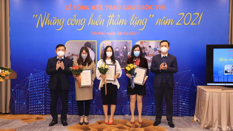 19 tác phẩm đoạt giải cuộc thi “Những cống hiến thầm lặng” năm 2021 -0