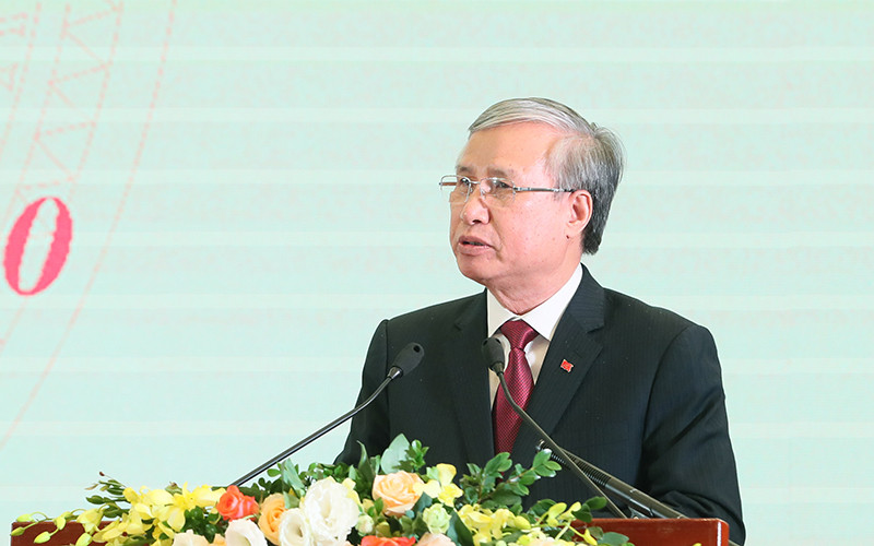 Đồng chí Trần Quốc Vượng phát biểu tại buổi lễ. Sách vàng sáng tạo Việt Nam năm 2020 vinh danh 75 công trình, giải pháp khoa học -0