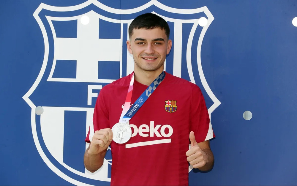 Không còn Messi, tương lai của Barca sẽ thuộc về những gương mặt trẻ tài năng như Pedri. (Ảnh: FC Barcelona) Không Messi, Barca vẫn ngổn ngang trước thềm mùa giải mới -0