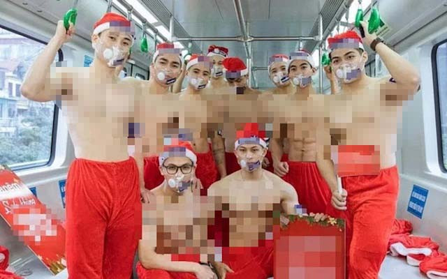 Nhóm thanh niên chụp ảnh phản cảm bị dư luận lên án.