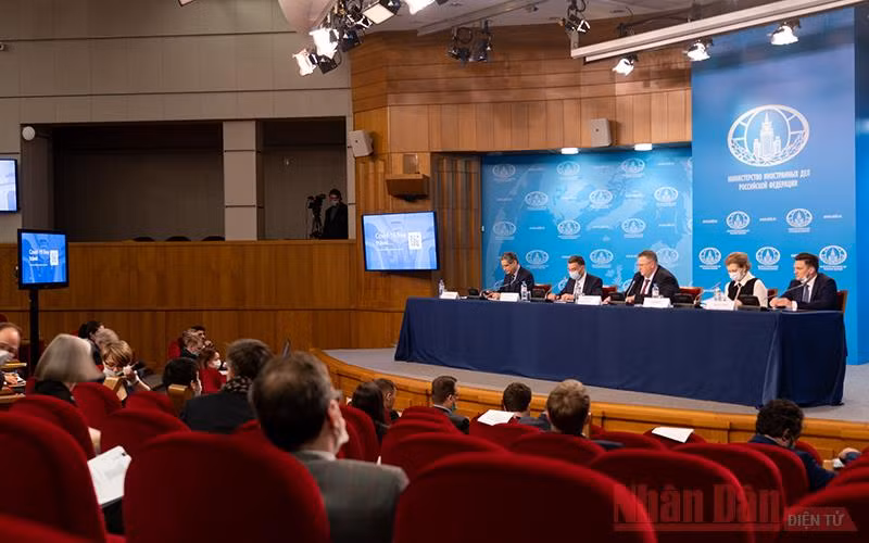 Giới thiệu ứng dụng “Путешествую без COVID-19”.