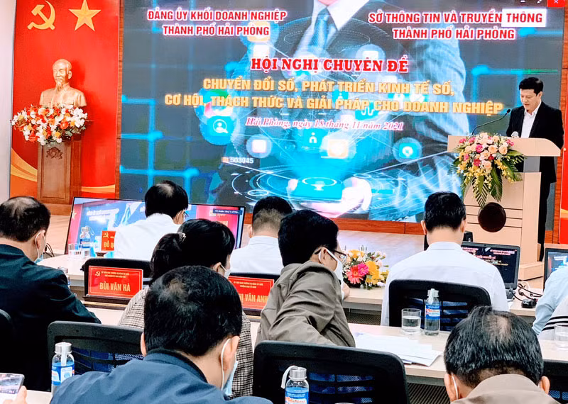 Chương trình Chuyển đổi số, phát triển kinh tế số, cơ hội, thách thức và giải pháp cho doanh nghiệp được triển khai sáng 18/11, tại Hải Phòng.