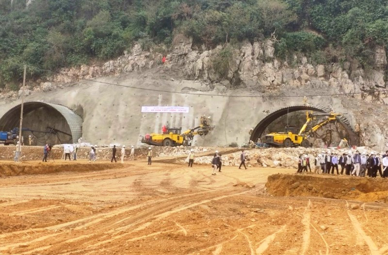 Hầm đường bộ Tam Điệp. Cao tốc bắc - nam là công trình mẫu, chất lượng phải đặt lên hàng đầu -0
