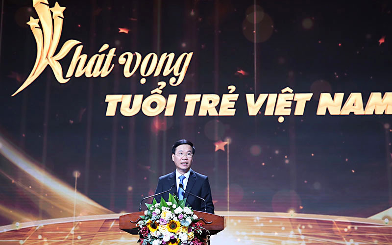 Đồng chí Võ Văn Thưởng phát biểu ý kiến tại buổi lễ. 2_IMG_4881-1616342554992.jpg