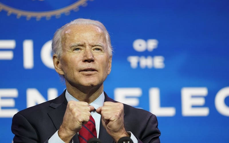 Tổng thống đắc cử Biden phát biểu tại sự kiện diễn ra ở Nhà hát Queen, TP Wilmington, ngày 8-12. (Ảnh: AP)