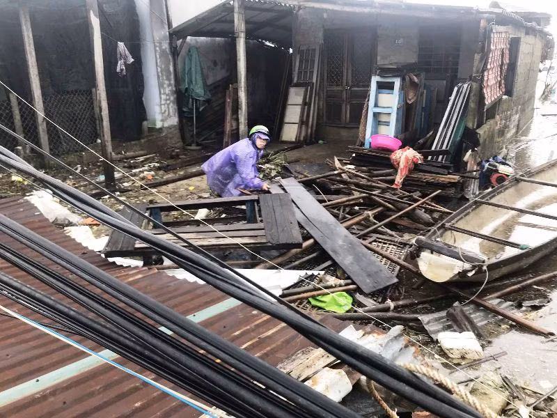 Bão số 13 đã gây thiệt hại tại một số địa phương -0