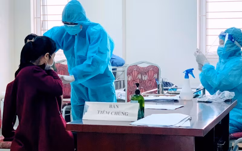 Triển khai tiêm mũi vaccine phòng Covid-19 tăng cường tại Hải Phòng.